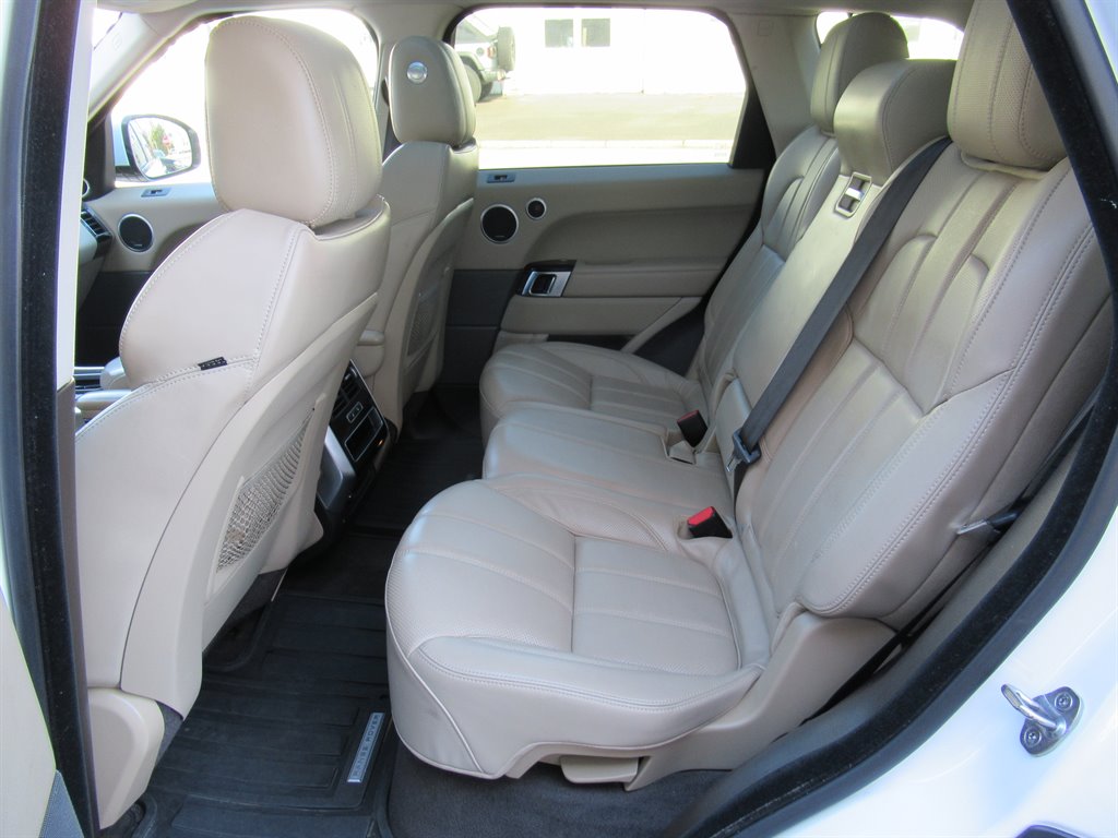 2016 Land Rover Range Rover Sport HSE - Photo 21