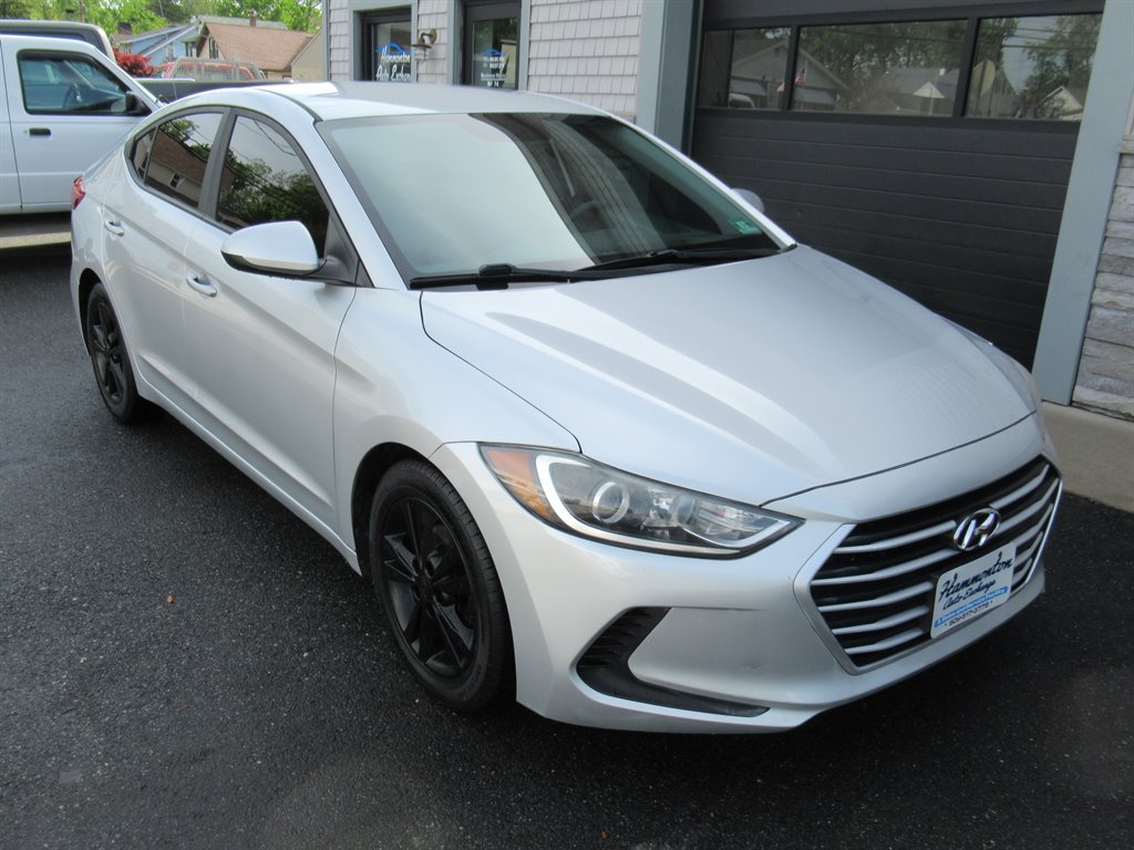 2017 Hyundai Elantra SE - Photo 8