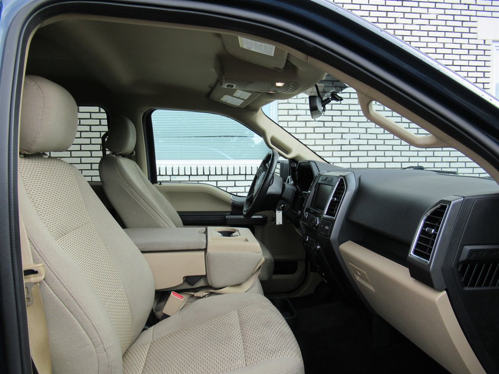2015 Ford F-150 XLT - Photo 19